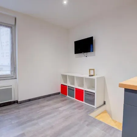 Moderne Et Connecte Au Coeur De